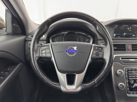Volvo XC70 2.4 D5 Polar+ Aut. *PANO | LEATHER | BI-XENON | MEMORY-PACK | HEATED-COMFORTSEATS | NAVI-FULLMAP | ECC | PDC | CRUISE | 18''ALU*