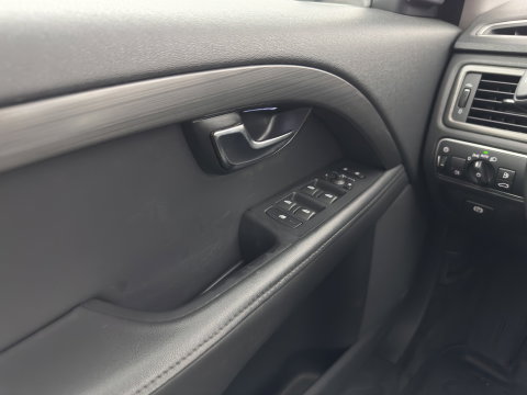 Volvo XC70 2.4 D5 Polar+ Aut. *PANO | LEATHER | BI-XENON | MEMORY-PACK | HEATED-COMFORTSEATS | NAVI-FULLMAP | ECC | PDC | CRUISE | 18''ALU*