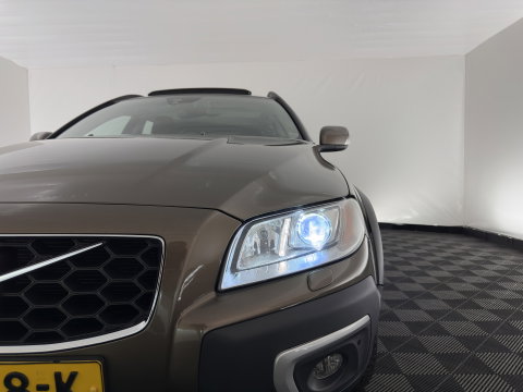 Volvo XC70 2.4 D5 Polar+ Aut. *PANO | LEATHER | BI-XENON | MEMORY-PACK | HEATED-COMFORTSEATS | NAVI-FULLMAP | ECC | PDC | CRUISE | 18''ALU*
