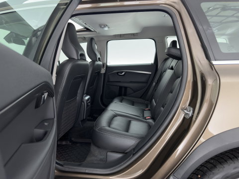 Volvo XC70 2.4 D5 Polar+ Aut. *PANO | LEATHER | BI-XENON | MEMORY-PACK | HEATED-COMFORTSEATS | NAVI-FULLMAP | ECC | PDC | CRUISE | 18''ALU*