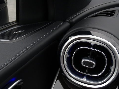 Mercedes-Benz GLC 300 4MATIC AMG 258PK / Designo / Burmester / LED