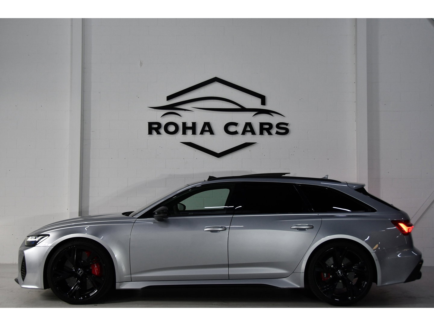 Audi A6 Avant RS6 quattro, Pano,Keram,HUD,Downpipe,Softclose