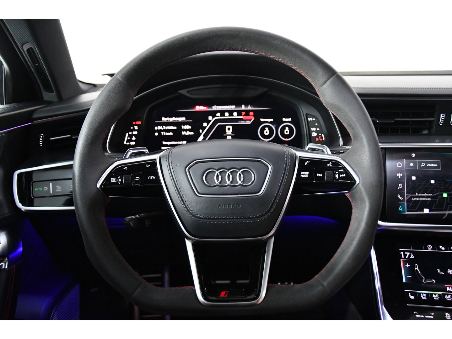 Audi A6 Avant RS6 quattro, Pano,Keram,HUD,Downpipe,Softclose
