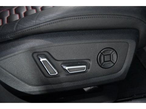 Audi A6 Avant RS6 quattro, Pano,Keram,HUD,Downpipe,Softclose