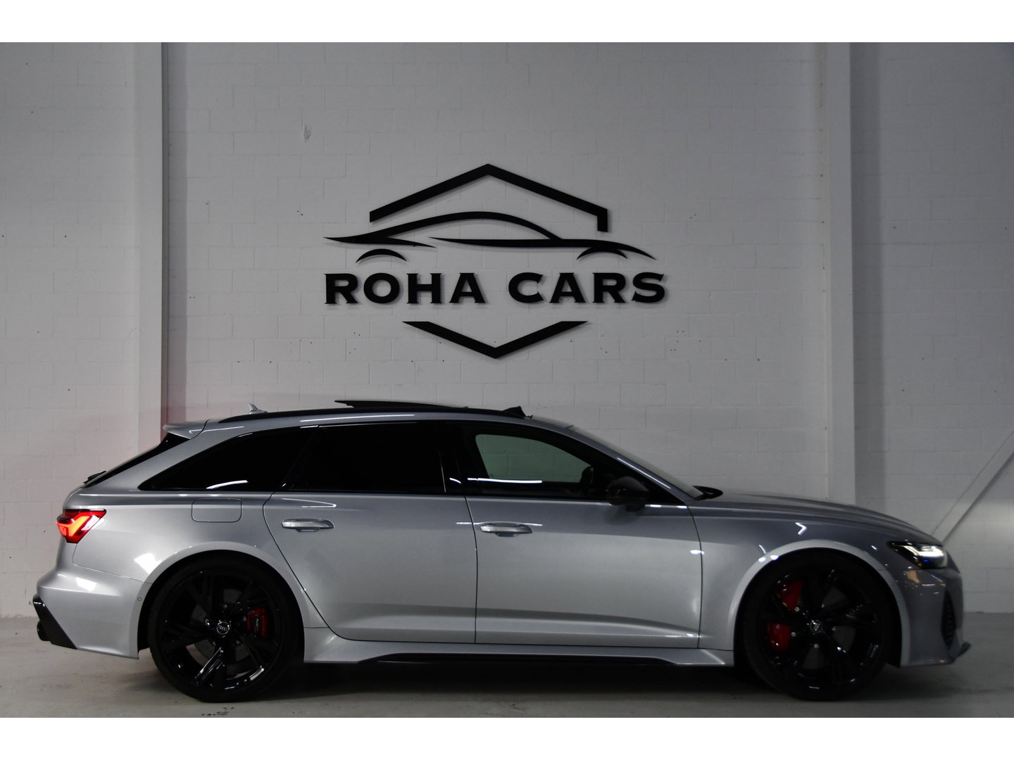 Audi A6 Avant RS6 quattro, Pano,Keram,HUD,Downpipe,Softclose