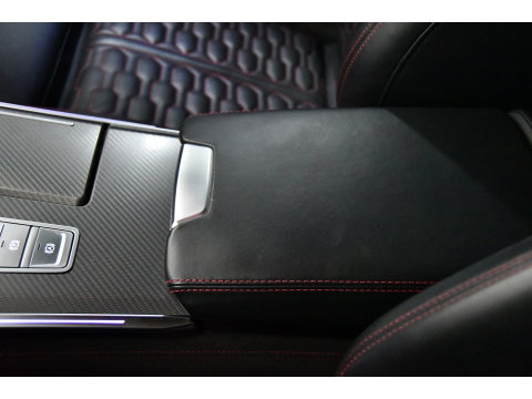 Audi A6 Avant RS6 quattro, Pano,Keram,HUD,Downpipe,Softclose