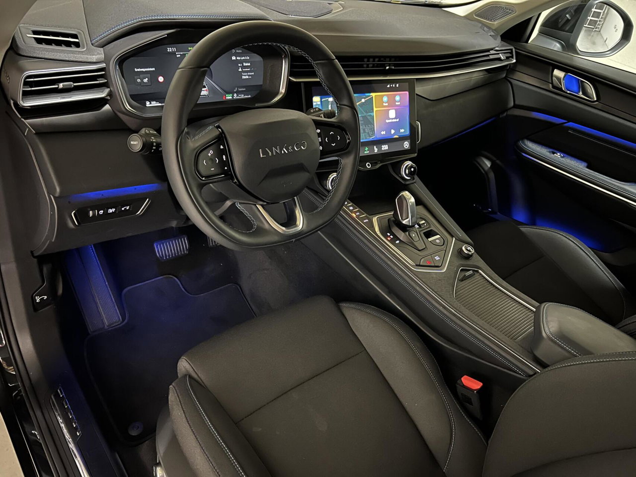 Lynk & Co 01