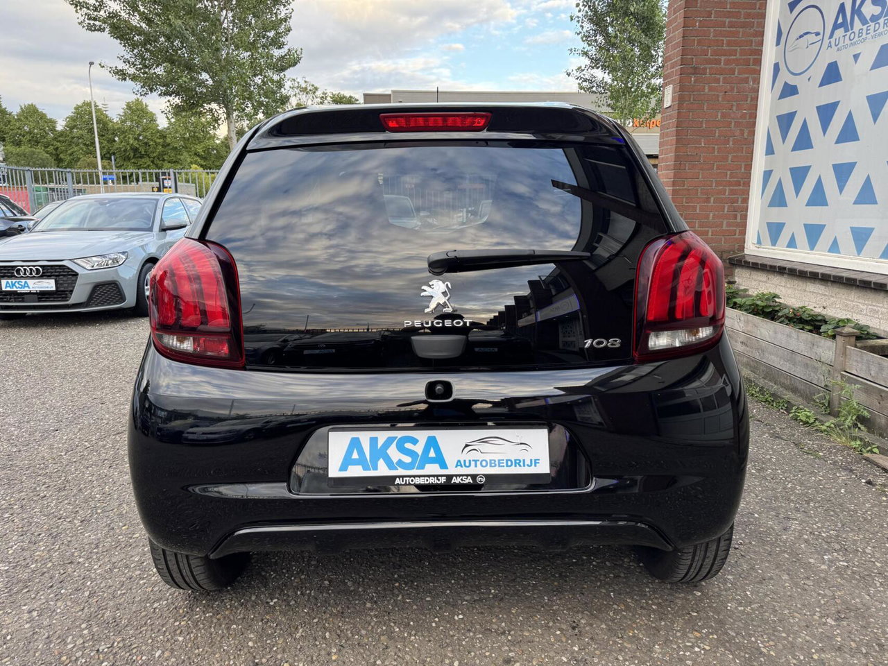 Peugeot 108