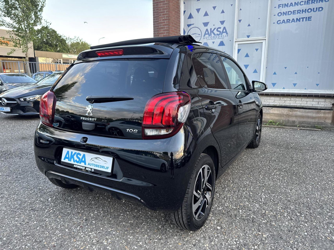 Peugeot 108