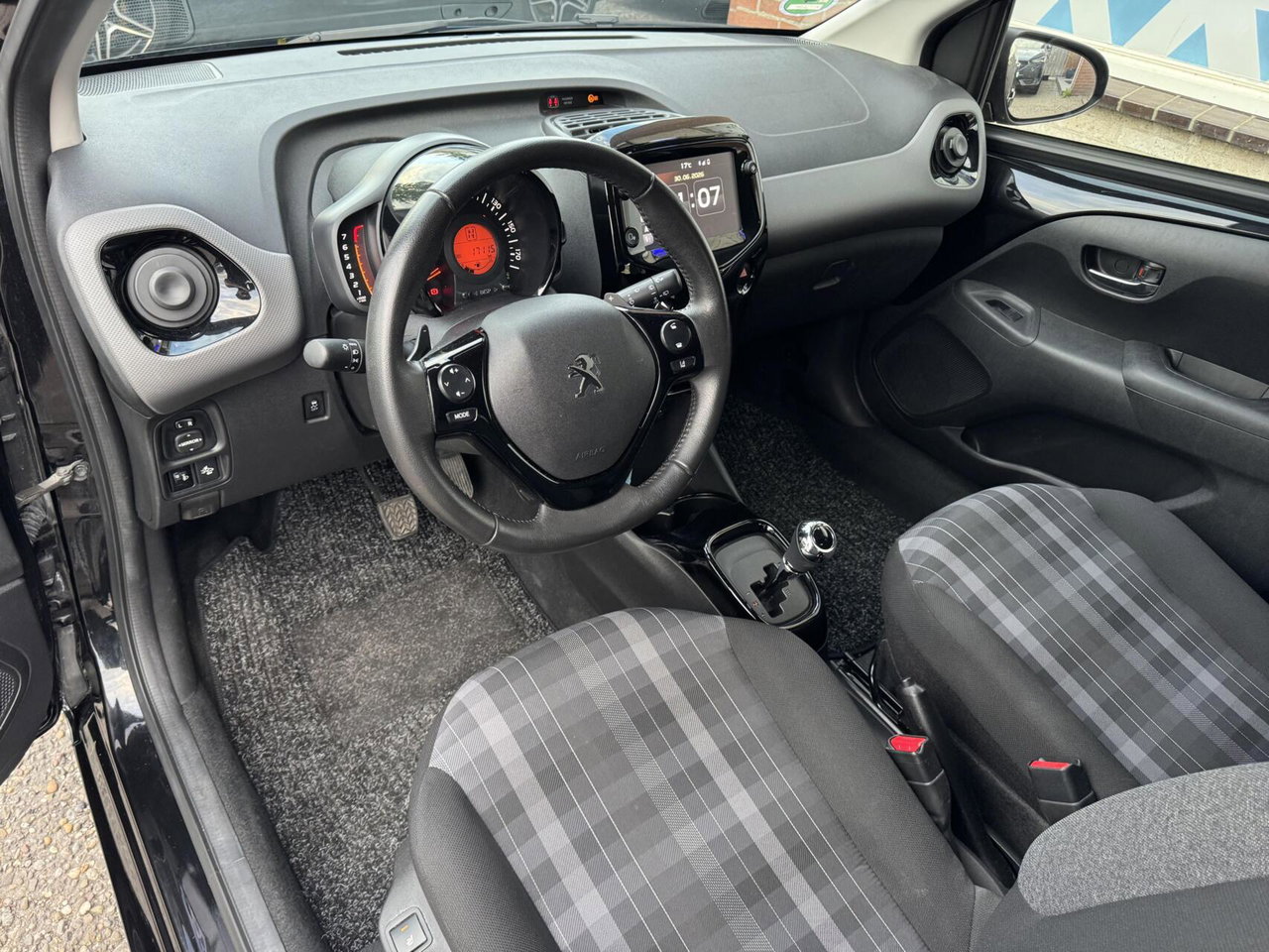 Peugeot 108