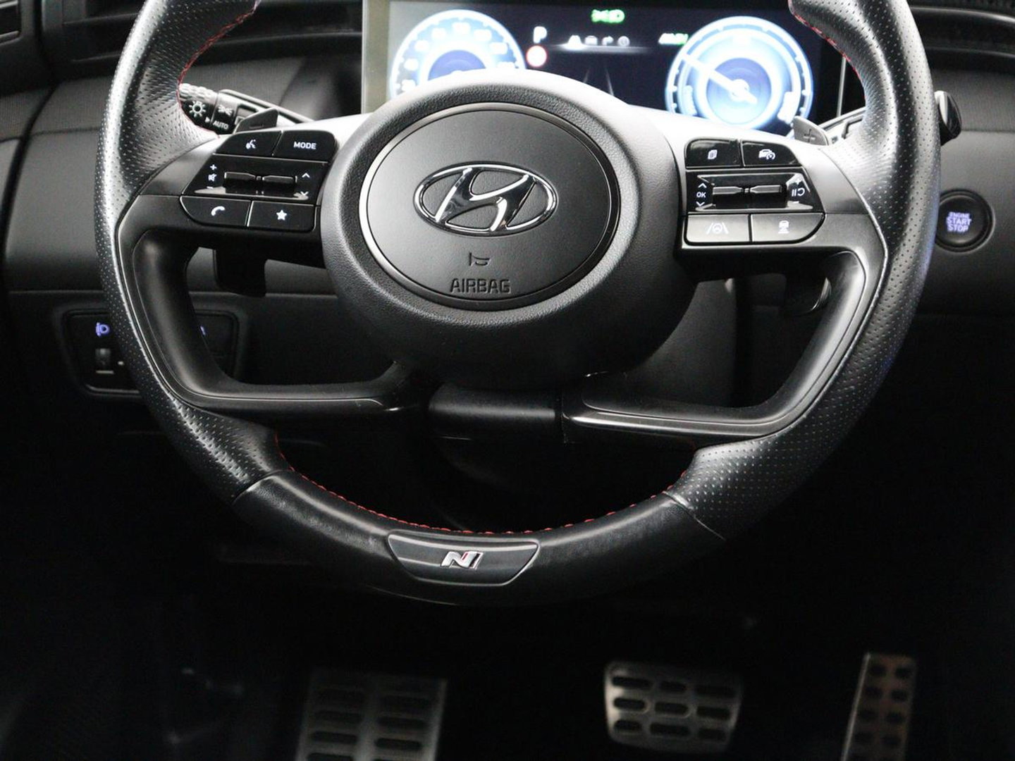 Hyundai Tucson 1.6 T-GDI PHEV N Line Sky 4WD | Panoramadak | Stoelverwarming | Leder/Alcantara | Camera | Adaptive cruise | Carplay | Full LED | Stuurverwarming | Keyless | Plug In