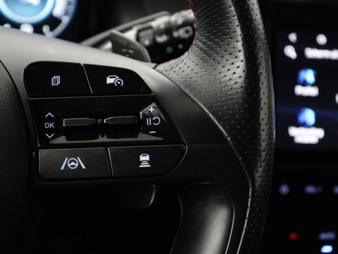 Hyundai Tucson 1.6 T-GDI PHEV N Line Sky 4WD | Panoramadak | Stoelverwarming | Leder/Alcantara | Camera | Adaptive cruise | Carplay | Full LED | Stuurverwarming | Keyless | Plug In
