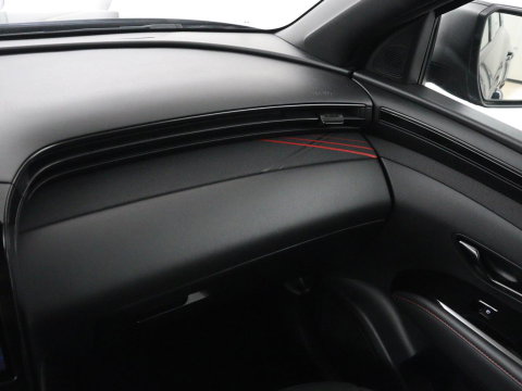 Hyundai Tucson 1.6 T-GDI PHEV N Line Sky 4WD | Panoramadak | Stoelverwarming | Leder/Alcantara | Camera | Adaptive cruise | Carplay | Full LED | Stuurverwarming | Keyless | Plug In