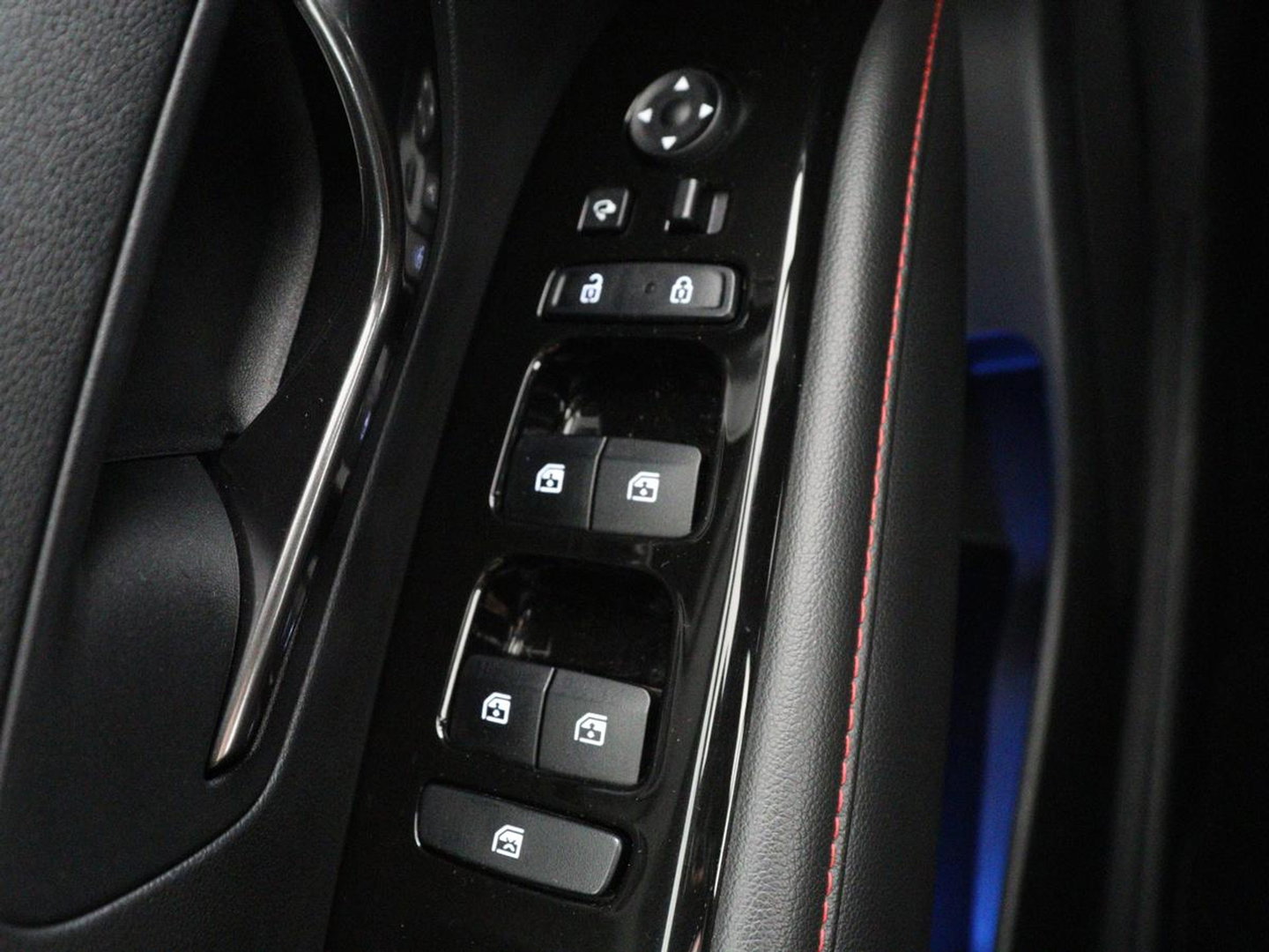 Hyundai Tucson 1.6 T-GDI PHEV N Line Sky 4WD | Panoramadak | Stoelverwarming | Leder/Alcantara | Camera | Adaptive cruise | Carplay | Full LED | Stuurverwarming | Keyless | Plug In
