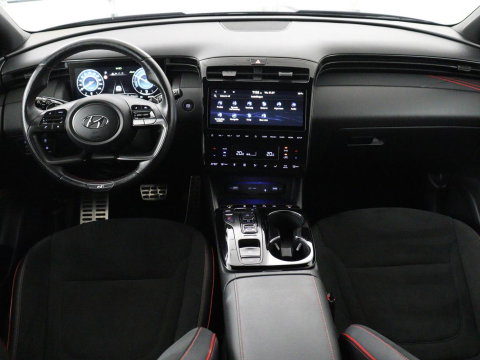 Hyundai Tucson 1.6 T-GDI PHEV N Line Sky 4WD | Panoramadak | Stoelverwarming | Leder/Alcantara | Camera | Adaptive cruise | Carplay | Full LED | Stuurverwarming | Keyless | Plug In