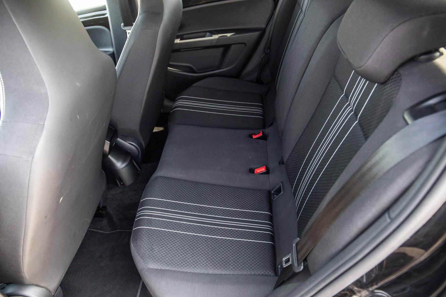 SEAT Mii Electric electric Plus STOEL VERWARMING / AIRCO / CRUISE CONTROLE / ZWART / AUTOMAAT