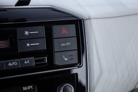 SEAT Mii Electric electric Plus STOEL VERWARMING / AIRCO / CRUISE CONTROLE / ZWART / AUTOMAAT