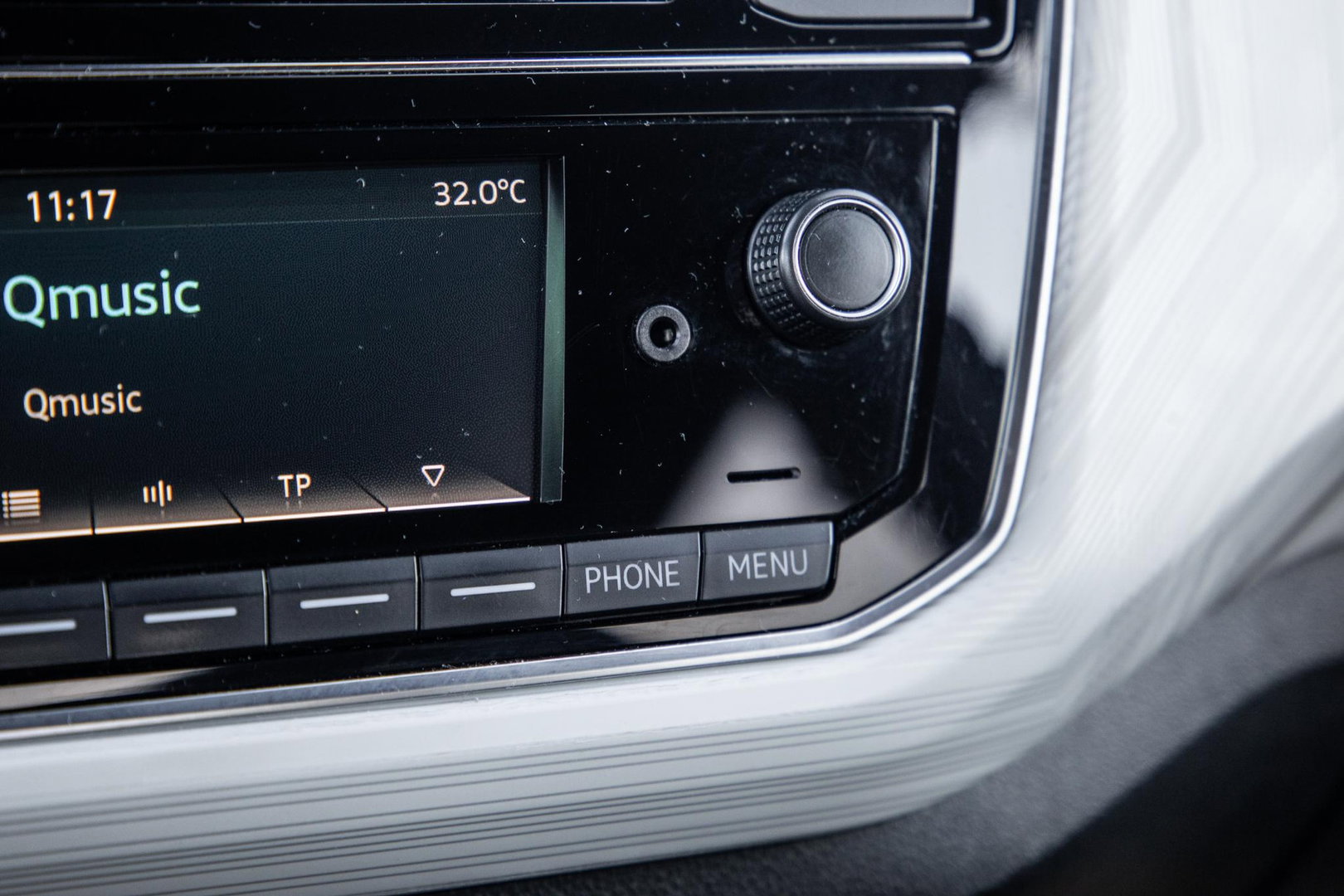 SEAT Mii Electric electric Plus STOEL VERWARMING / AIRCO / CRUISE CONTROLE / ZWART / AUTOMAAT