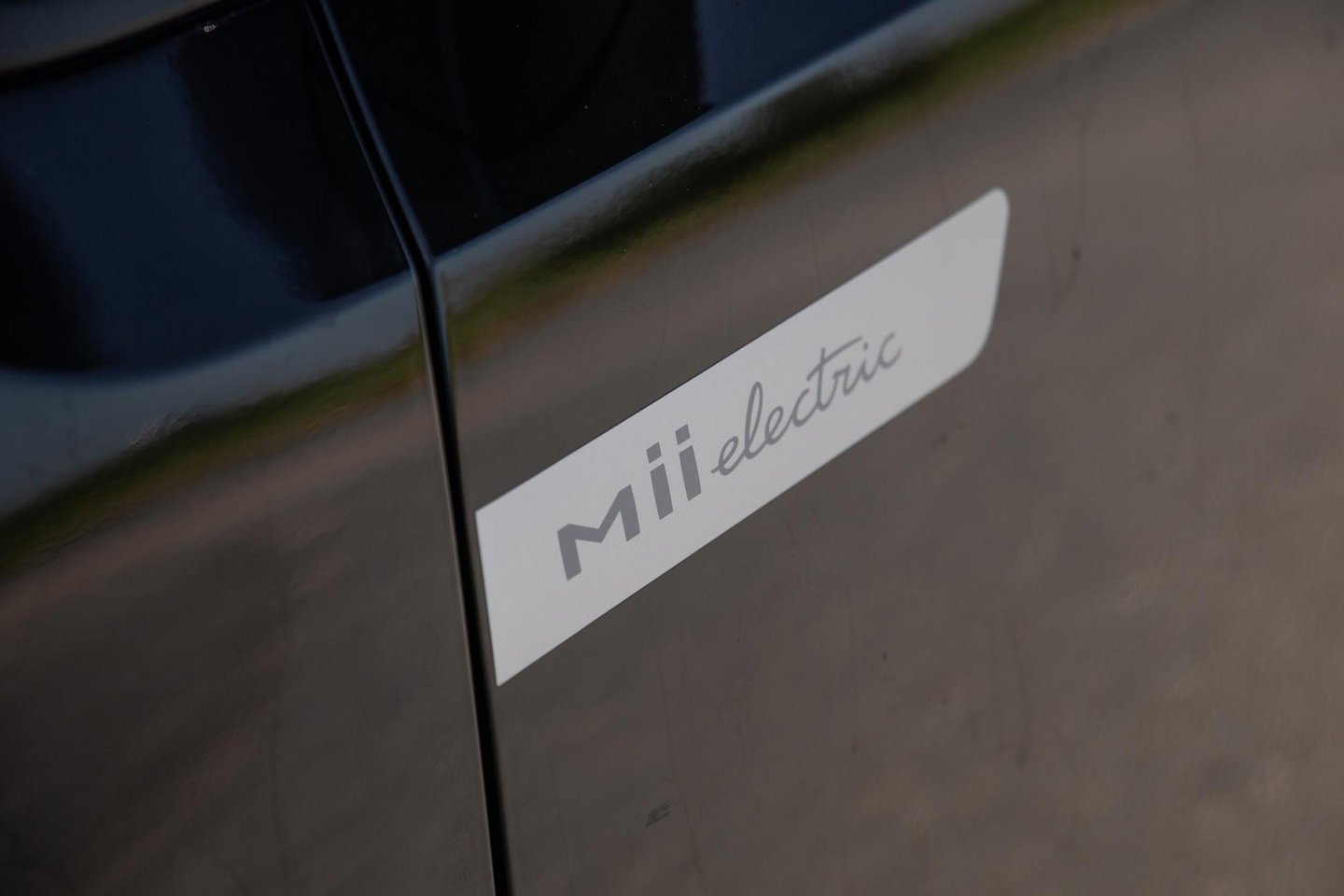 SEAT Mii Electric electric Plus STOEL VERWARMING / AIRCO / CRUISE CONTROLE / ZWART / AUTOMAAT