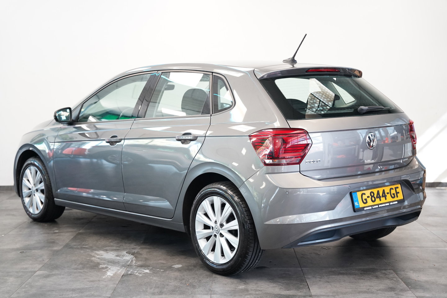 Volkswagen Polo 1.0 TSI Highline Automaat Cruise/Climate PDC Stoelverwarming