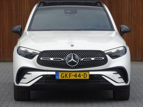Mercedes-Benz GLC 300 4MATIC AMG 258PK / Designo / Burmester / LED