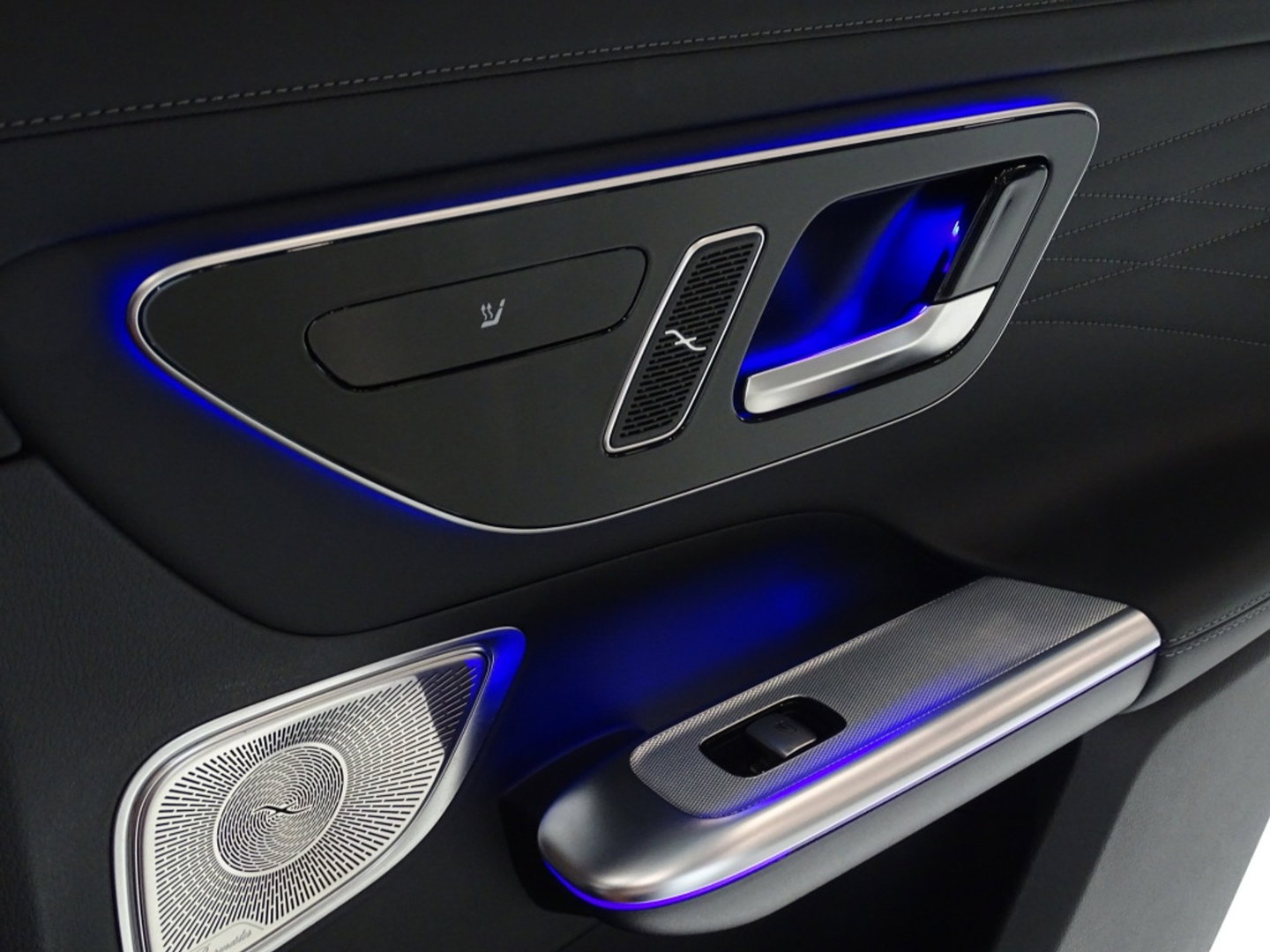 Mercedes-Benz GLC 300 4MATIC AMG 258PK / Designo / Burmester / LED