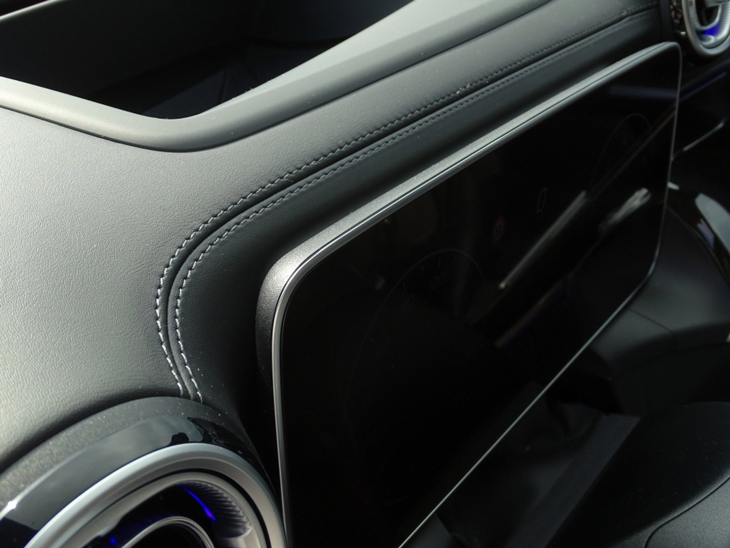 Mercedes-Benz GLC 300 4MATIC AMG 258PK / Designo / Burmester / LED