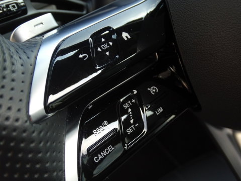 Mercedes-Benz GLC 300 4MATIC AMG 258PK / Designo / Burmester / LED