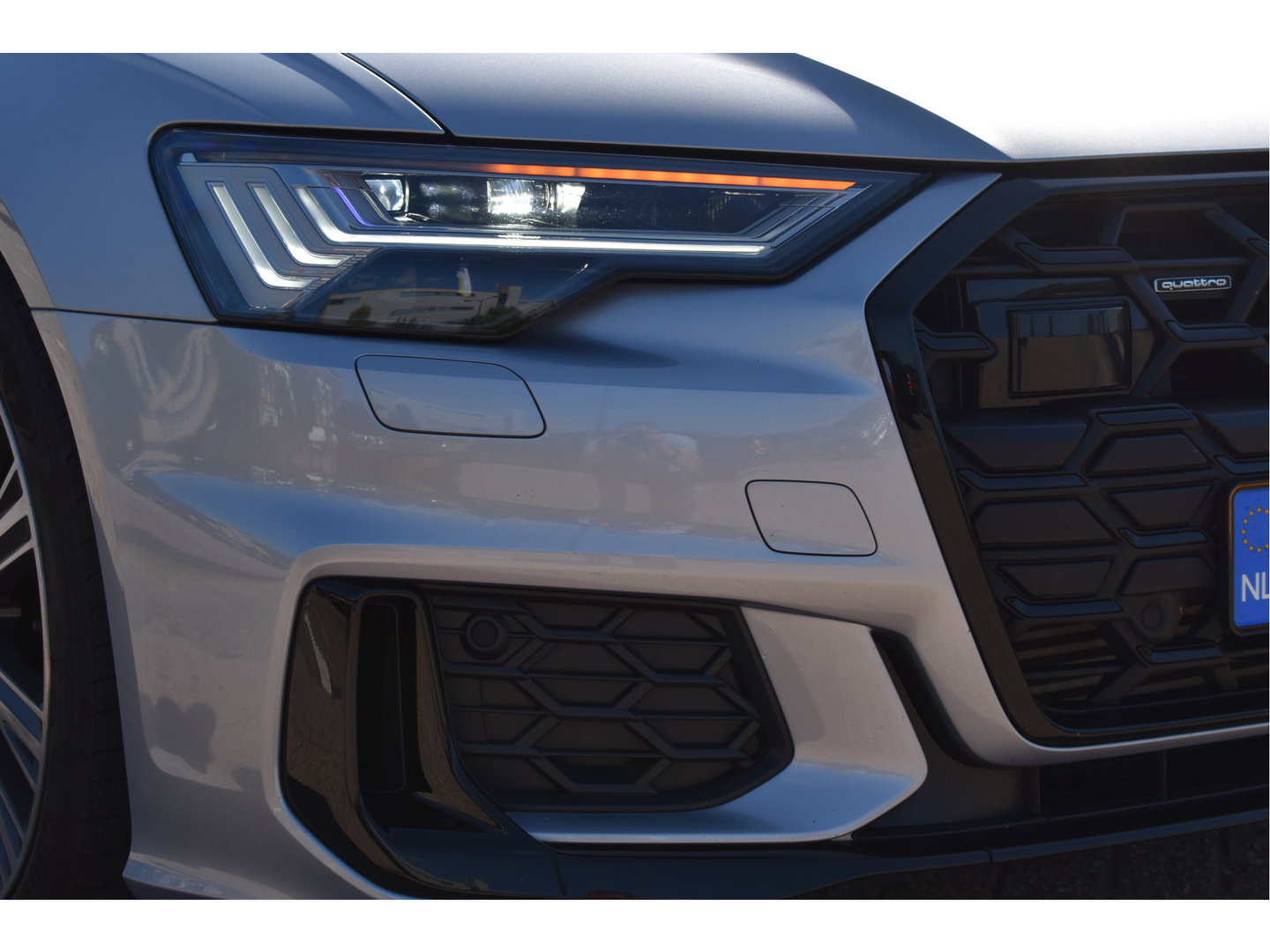 Audi A6 Avant 50 TFSI e quattro S edition 299 pk | Keyless | Standkachel | Pano.dak | Camera | Elekt.stoelen | Carplay | DAB | Stuurverwarming | Full LED | 20" LM