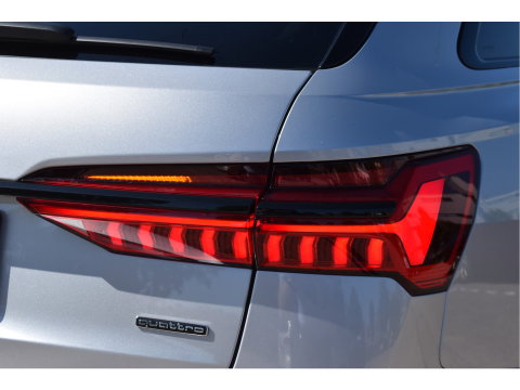 Audi A6 Avant 50 TFSI e quattro S edition 299 pk | Keyless | Standkachel | Pano.dak | Camera | Elekt.stoelen | Carplay | DAB | Stuurverwarming | Full LED | 20" LM