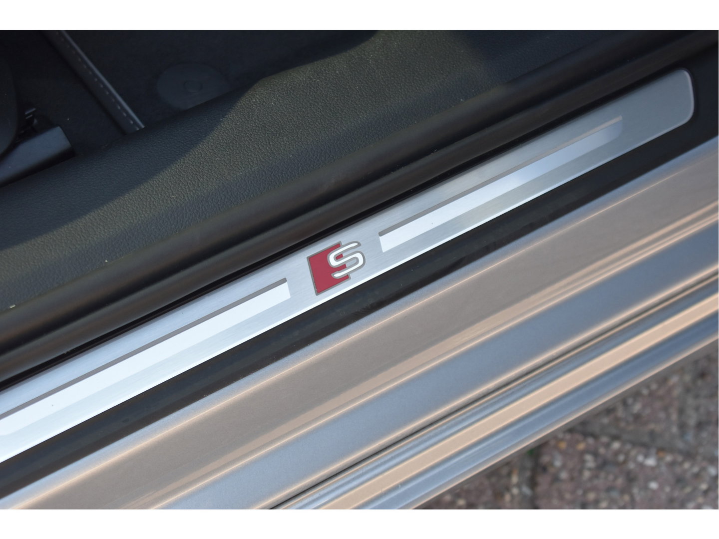 Audi A6 Avant 50 TFSI e quattro S edition 299 pk | Keyless | Standkachel | Pano.dak | Camera | Elekt.stoelen | Carplay | DAB | Stuurverwarming | Full LED | 20" LM