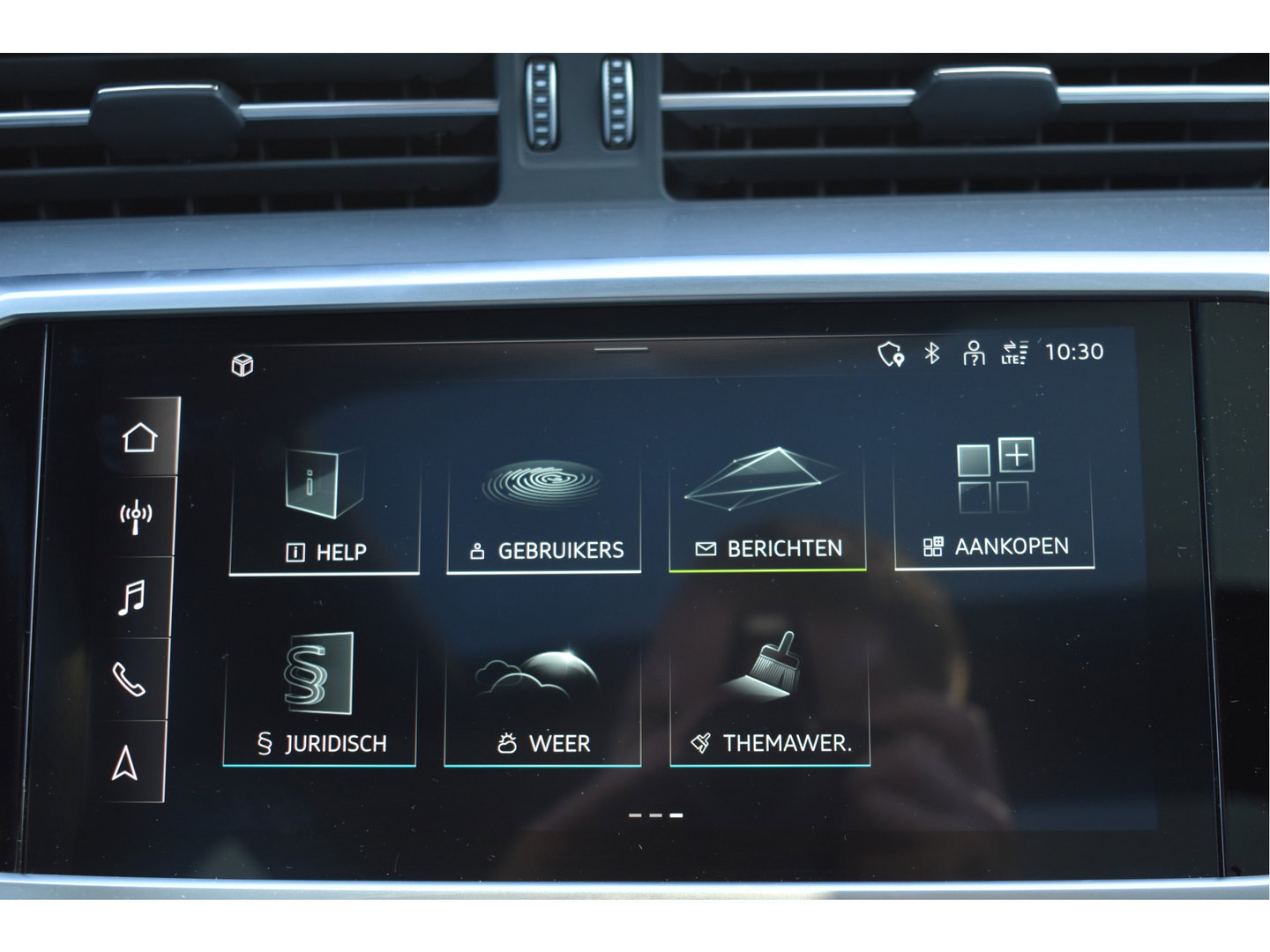 Audi A6 Avant 50 TFSI e quattro S edition 299 pk | Keyless | Standkachel | Pano.dak | Camera | Elekt.stoelen | Carplay | DAB | Stuurverwarming | Full LED | 20" LM