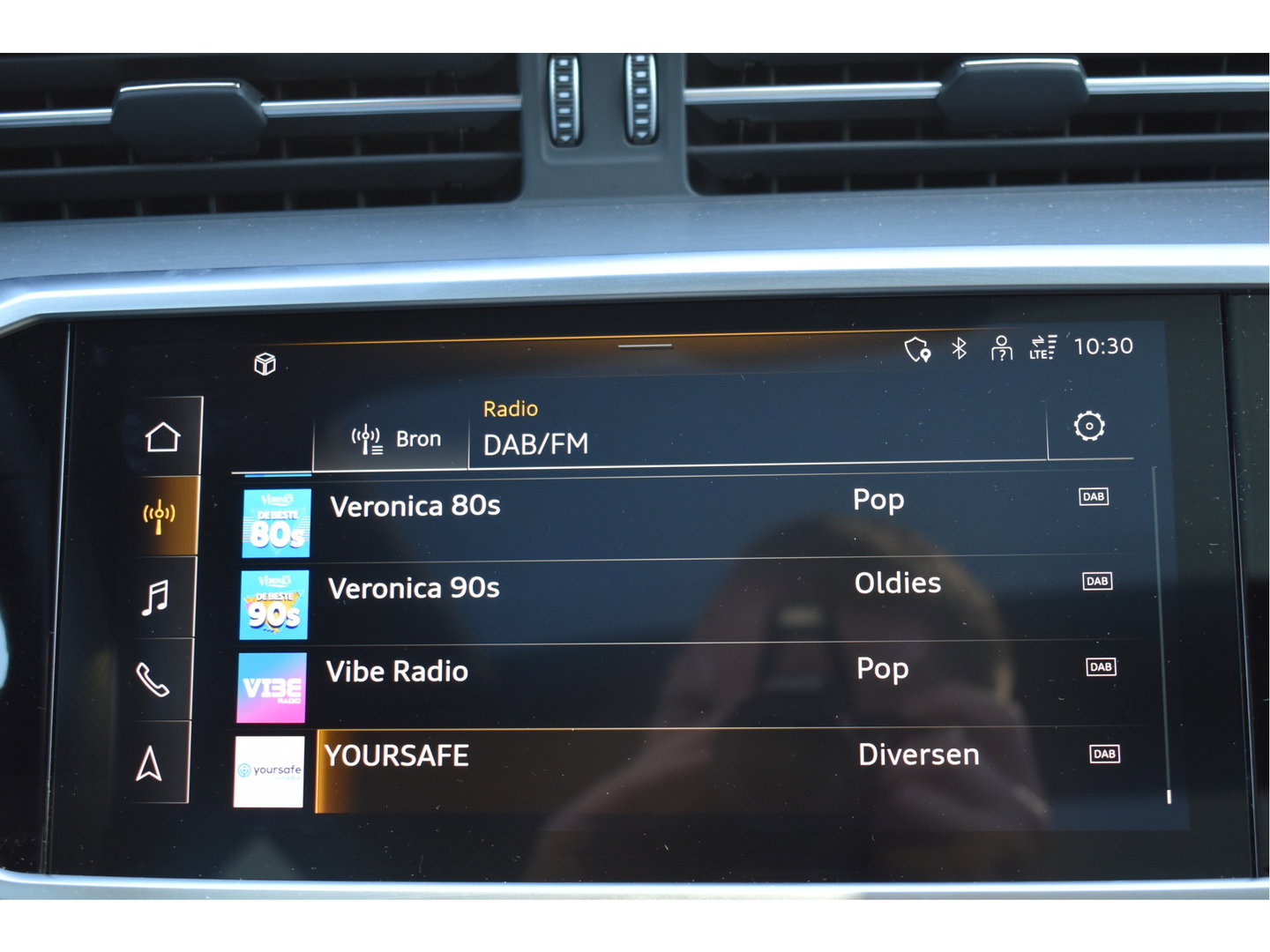 Audi A6 Avant 50 TFSI e quattro S edition 299 pk | Keyless | Standkachel | Pano.dak | Camera | Elekt.stoelen | Carplay | DAB | Stuurverwarming | Full LED | 20" LM