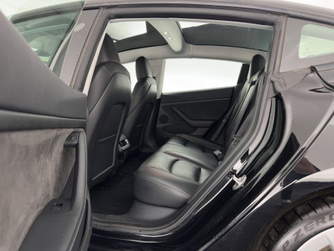 Tesla Model 3 Standard RWD Plus 60 kWh [3-Fase-11kW] {SoH-90%} (INCL-BTW) Aut. *PANO | AUTOPILOT | LEATHER | KEYLESS | FULL-LED | MEMORY-PACK | TOPVIEW | DAB | CARPLAY | DIGI-COCKPIT | LANE-ASSIST | HEATED- COMFORTSEATS | 19"ALU*