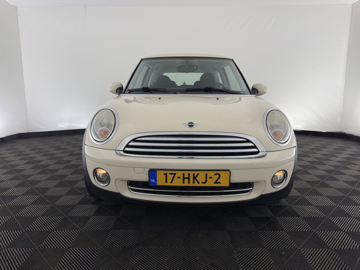 MINI 3-deurs 1.6 Cooper Pepper *LEATHER-FABRIC | COMFORTSEATS | ECC | CHROME-PACK | RADIO-CD | 17''ALU*