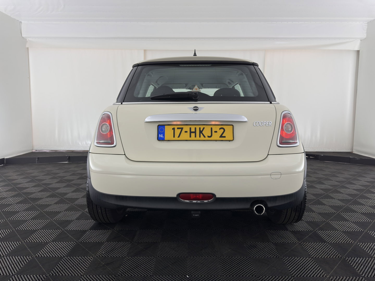 MINI 3-deurs 1.6 Cooper Pepper *LEATHER-FABRIC | COMFORTSEATS | ECC | CHROME-PACK | RADIO-CD | 17''ALU*
