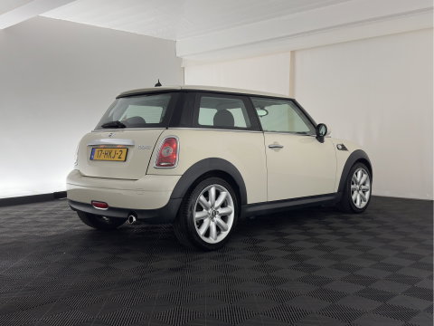 MINI 3-deurs 1.6 Cooper Pepper *LEATHER-FABRIC | COMFORTSEATS | ECC | CHROME-PACK | RADIO-CD | 17''ALU*