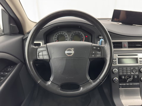 Volvo V70 2.0D Limited Edition Aut. *LEATHER | COMFORTSEATS | ECC | PDC | CRUISE | TOWBAR | 16''ALU*