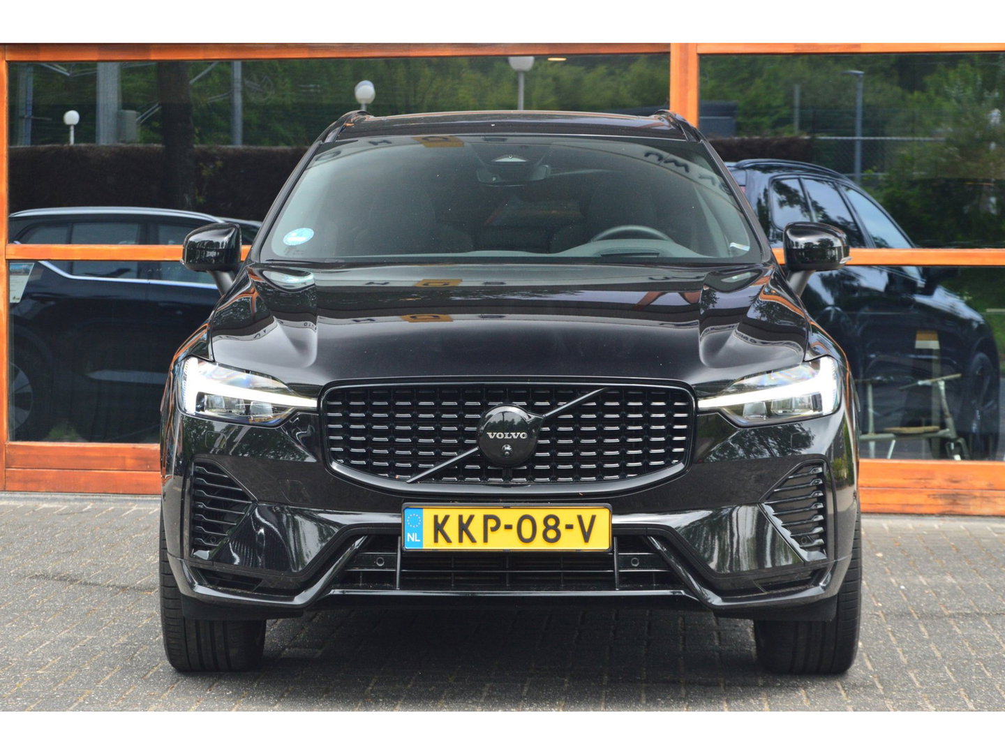 Volvo XC60 T8 Hybride AWD Ultra Black Edition | Head-Up Display | Harman/Kardon | Panoramdak | 360 Camera |