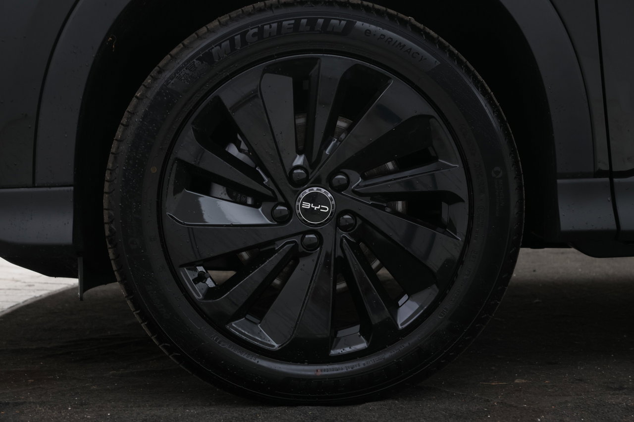 BYD SEAL U