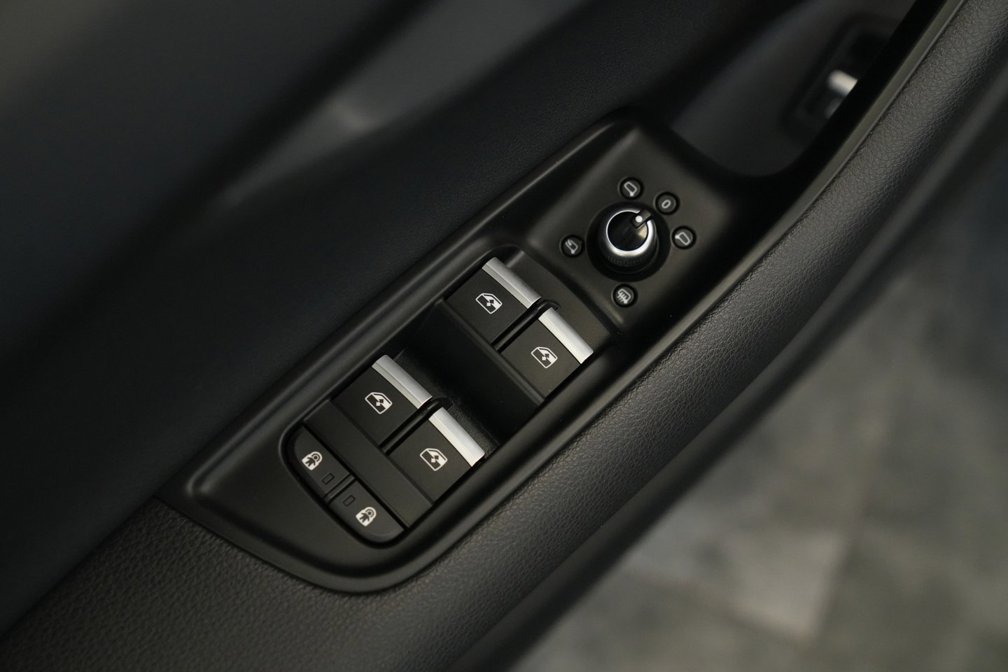 Audi Q7 55 TFSI e quattro Pro S Line ACC Elek Stoelen B&O Head-Up Leder
