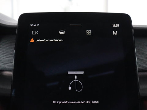 Polestar 2 Long Range Dual Motor Launch Edition 78kWh SOH 91,9% | Panoramadak | 360 Camera | Carplay | Navigatie | Adaptive Cruise | Harman Kardon | Stoel & Stuurwiel verwarming