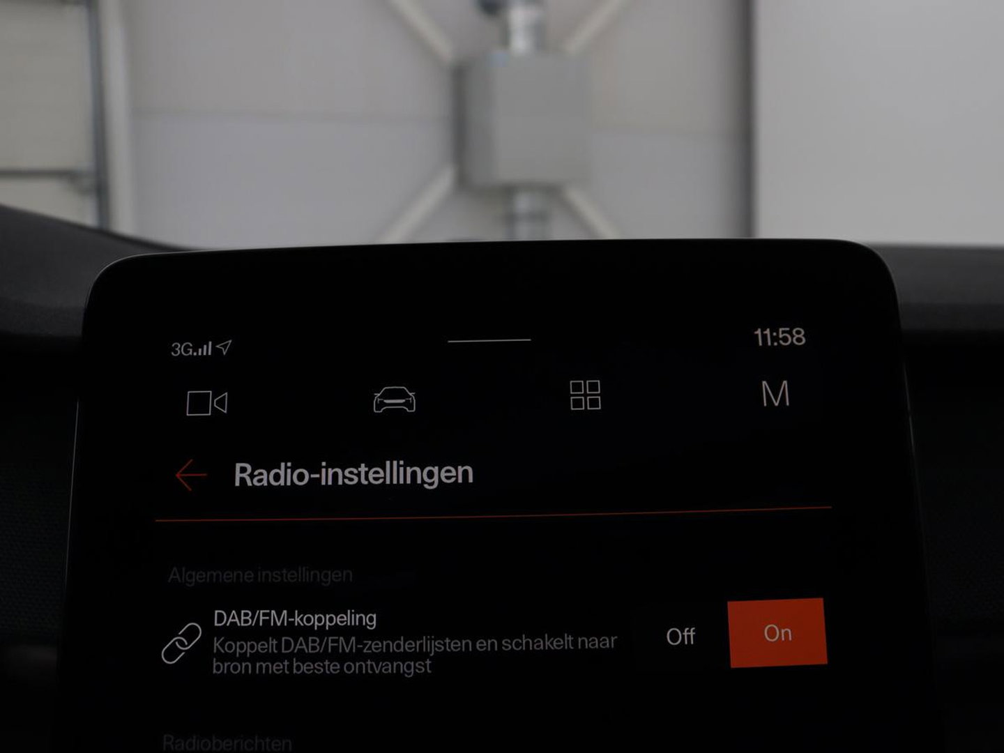 Polestar 2 Long Range Dual Motor Launch Edition 78kWh SOH 91,9% | Panoramadak | 360 Camera | Carplay | Navigatie | Adaptive Cruise | Harman Kardon | Stoel & Stuurwiel verwarming