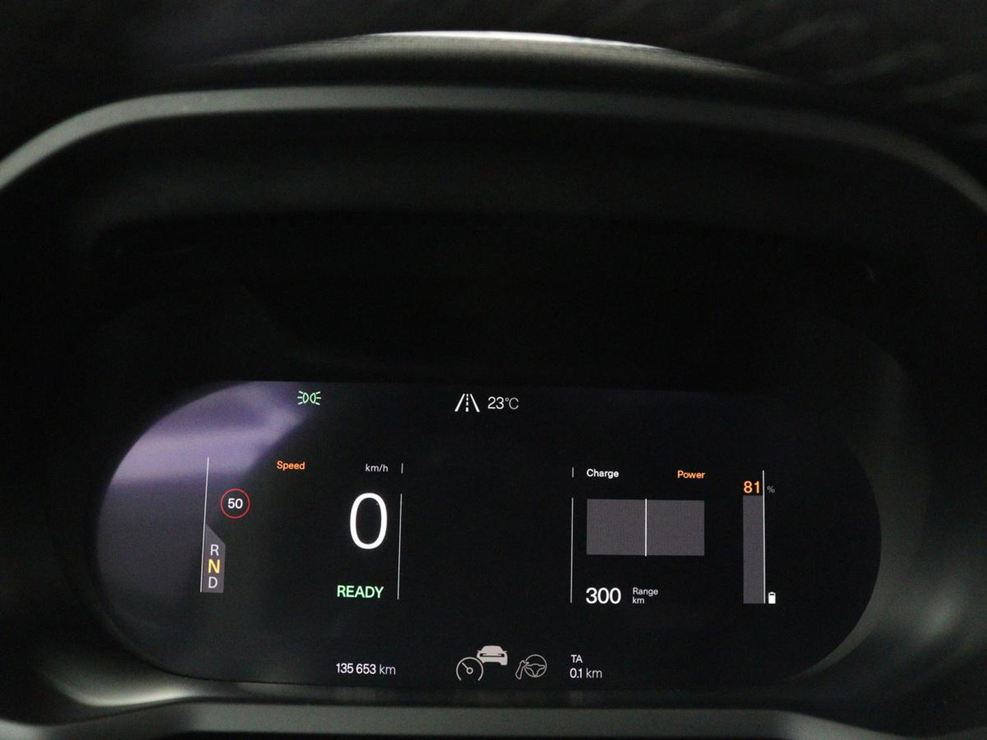 Polestar 2 Long Range Dual Motor Launch Edition 78kWh SOH 91,9% | Panoramadak | 360 Camera | Carplay | Navigatie | Adaptive Cruise | Harman Kardon | Stoel & Stuurwiel verwarming