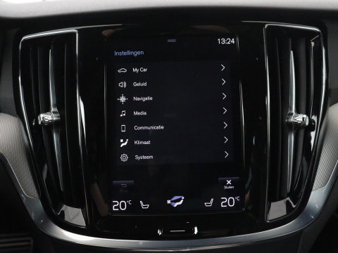 Volvo V60 2.0 T4 R-Design Panoramadak | Full LED | Trekhaak | Carplay | Pilot assist | Navigate | Stoel & Stuurverwarming | Achteruitrij camera | Cruise control | Climate control