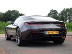 Aston Martin DB11