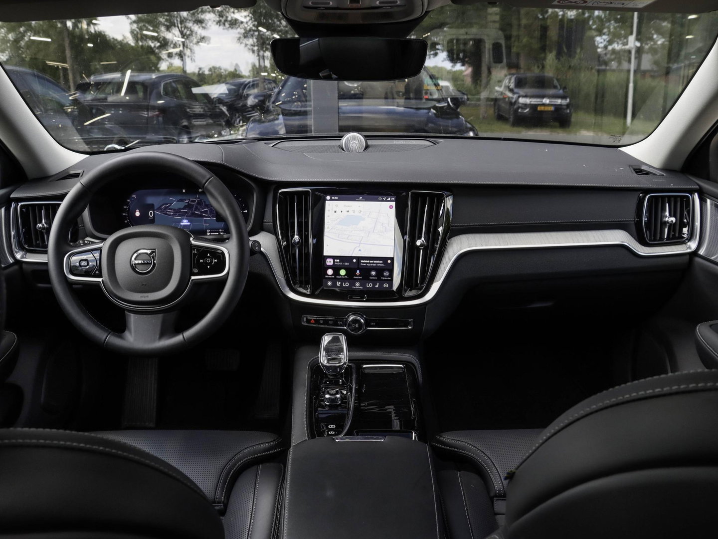 Volvo V60 T6 AWD Ultra Bright Bowers & Wilkins 360 Stoelvent. Massage Trekh. Akoestisch glas