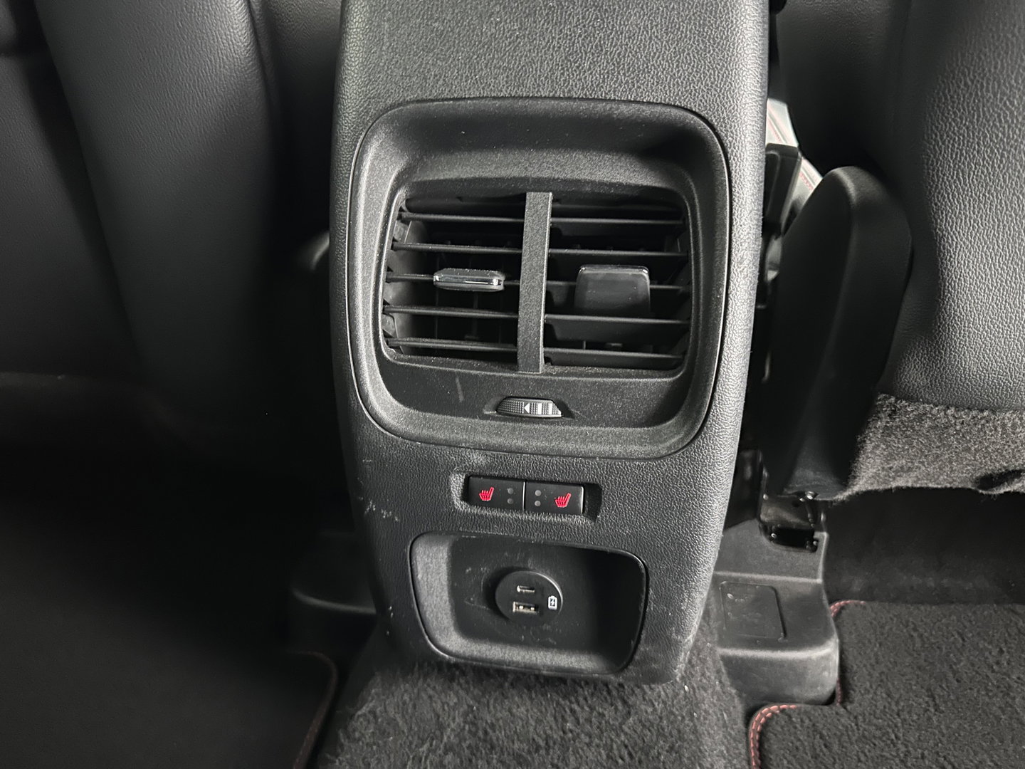 Ford Kuga 2.5 PHEV ST-Line X (Plug-in) (INCL-BTW) Aut. *DIGI-COCKPIT | MICROFIBRE-LEATHER | ADAPTIVE-CRUISE | BLINDSPOT | FULL-LED | KEYLESS | DAB | APP.CONNECT | NAVI-FULLMAP | HEATED-SPORTSEATS | PRIVACY-GLASS | 19"ALU*