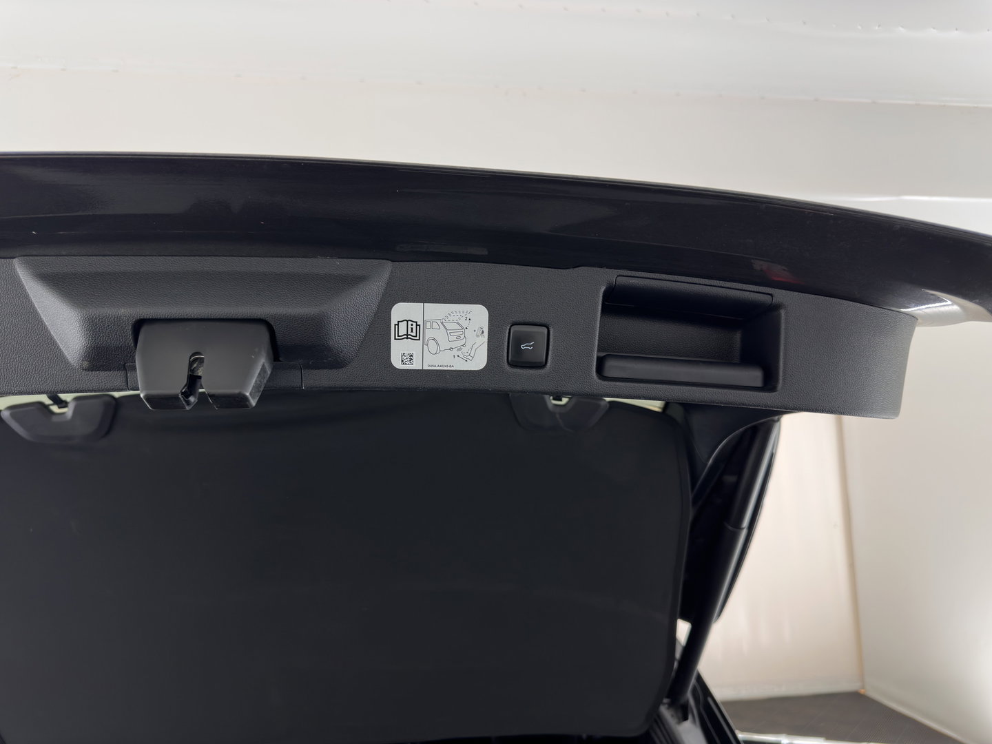 Ford Kuga 2.5 PHEV ST-Line X (Plug-in) (INCL-BTW) Aut. *DIGI-COCKPIT | MICROFIBRE-LEATHER | ADAPTIVE-CRUISE | BLINDSPOT | FULL-LED | KEYLESS | DAB | APP.CONNECT | NAVI-FULLMAP | HEATED-SPORTSEATS | PRIVACY-GLASS | 19"ALU*