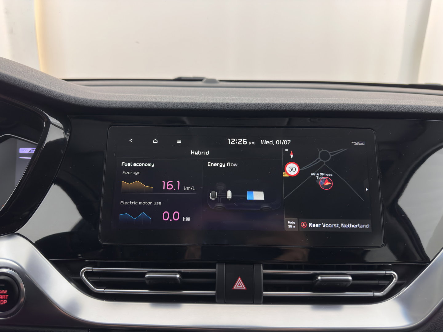 Kia Niro 1.6 GDi Hybrid ExecutiveLine (INCL.BTW) Aut. *PANO |  LEATHER | FULL-LED | NAVI-FULLMAP | DIGI-COCKPIT | HEATED-COMFORTSEATS | CAMERA | DAB+ | KEYLESS | ECC | SHIFTPADDLES | ADAPTIVE-CRUISE | LANE-ASSIST | TOWBAR | 18"AL